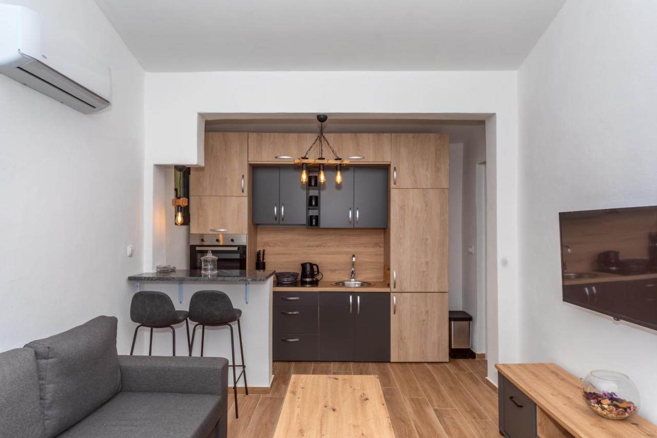 Apartman Sara Бар Екстериор снимка