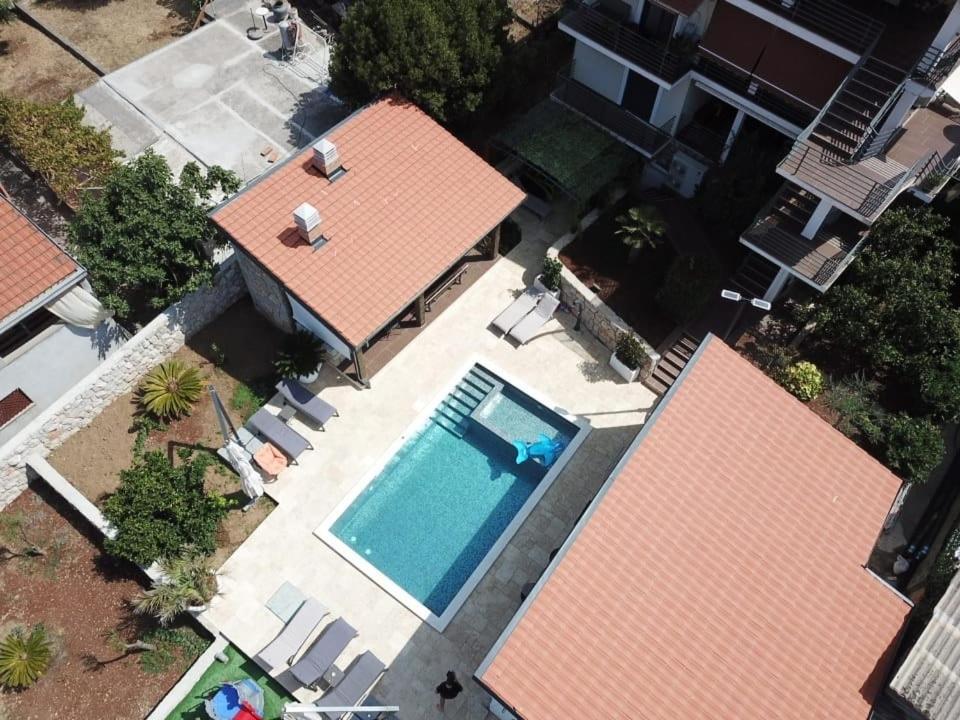 Apartman Sara Бар Екстериор снимка